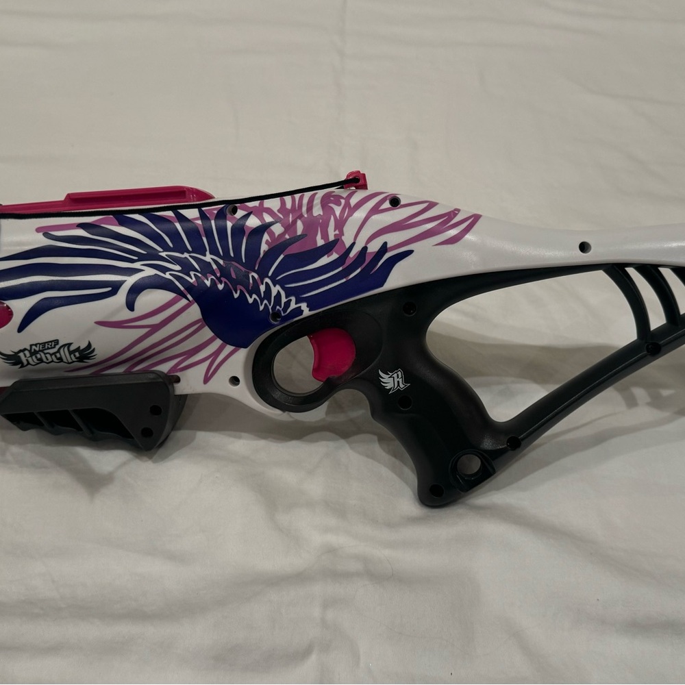 Nerf White and Pink Controller Sensor Toy